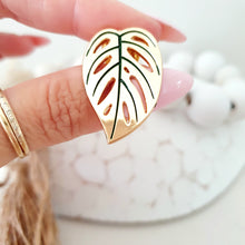 Load image into Gallery viewer, "Swiss Cheese" Monstera Adansonii Lapel Pin